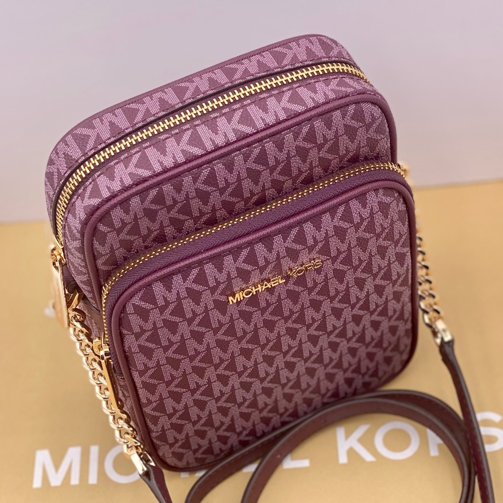 Michael Kors Jet Set Travel MediumLogo Crossbody Bag - Picture 6 of 12